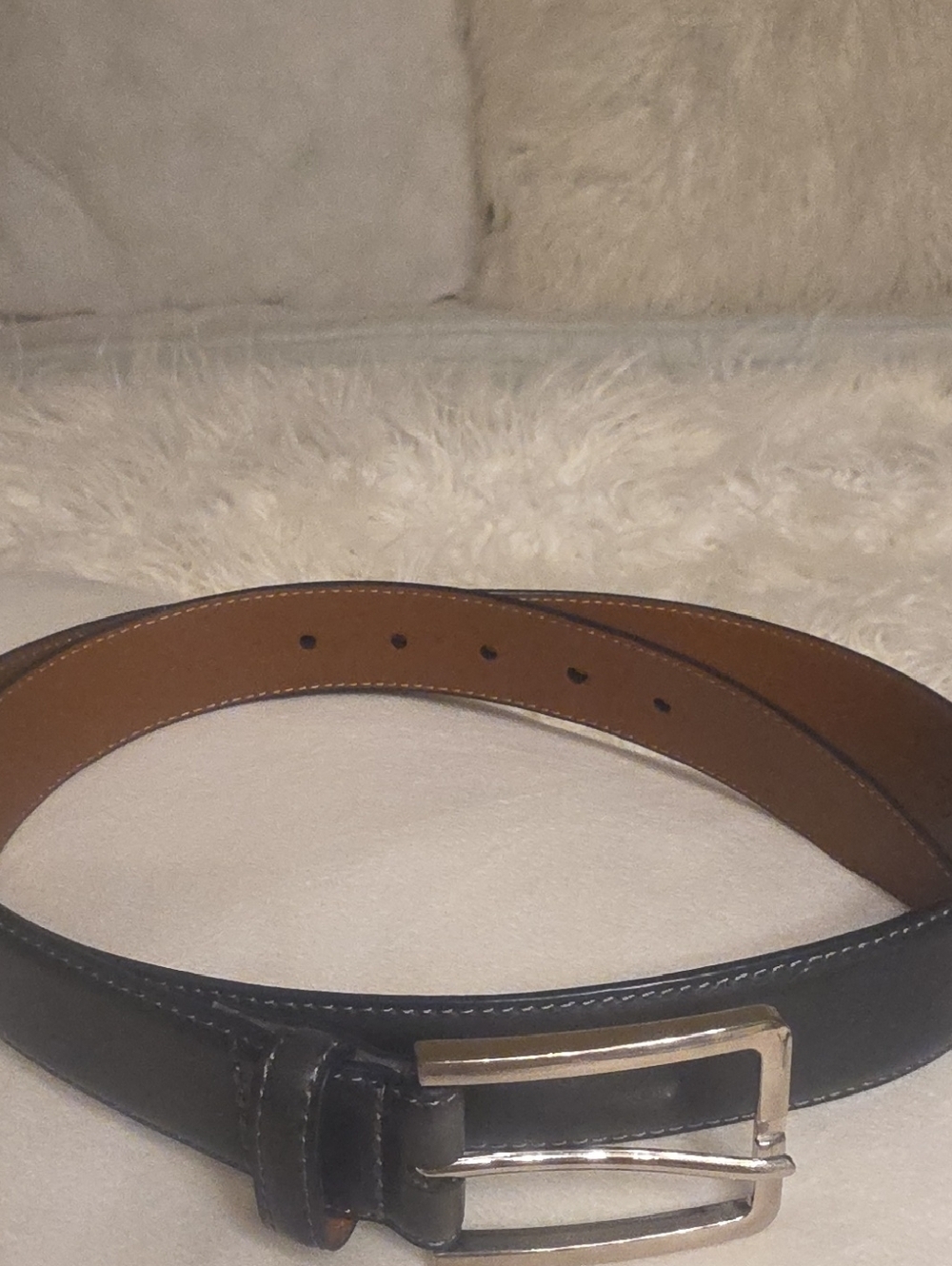 English Laundry Black Leather Belt with Brown Interior and Silver Buckle Size 40